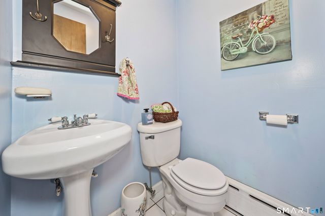 80 Cliff Street, Naugatuck, CT 06770