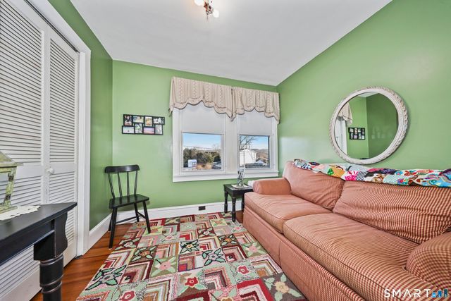 80 Cliff Street, Naugatuck, CT 06770