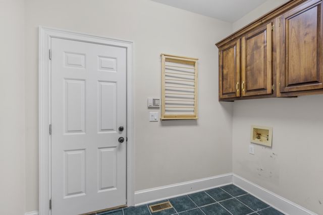 9219 Rocky Point Road, Soddy Daisy, TN 37379
