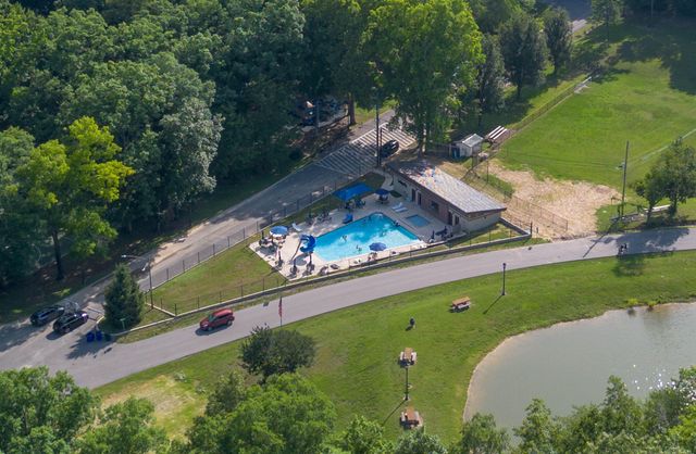 9219 Rocky Point Road, Soddy Daisy, TN 37379