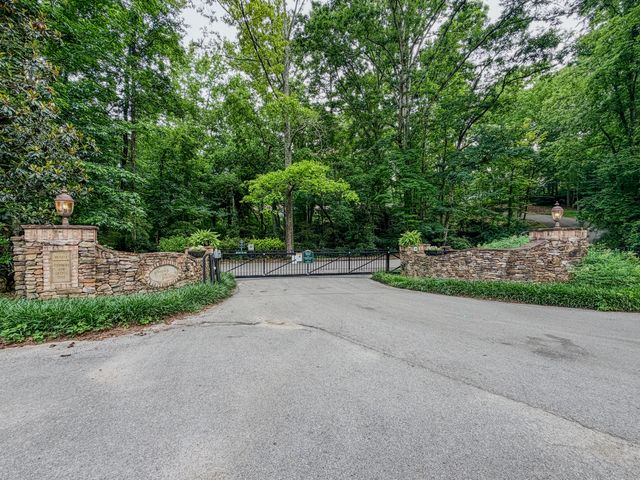 9219 Rocky Point Road, Soddy Daisy, TN 37379