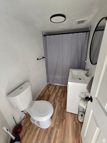 2562 QUINCY AVE, Ogden, UT 84401