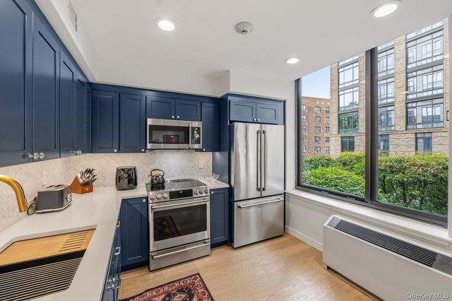 10 City Place 2B, White Plains, NY 10601