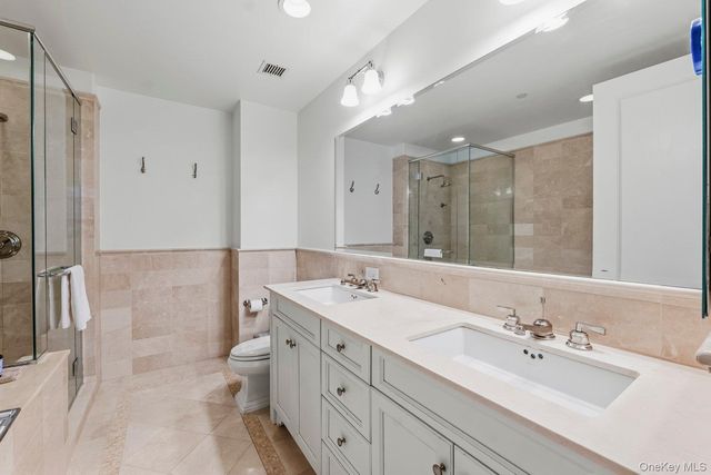 10 City Place 2B, White Plains, NY 10601