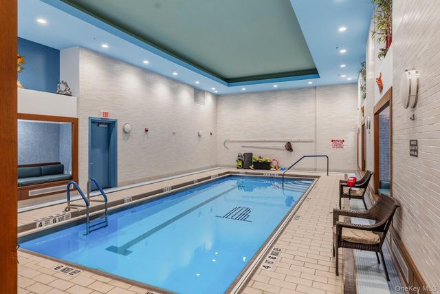 10 City Place 2B, White Plains, NY 10601