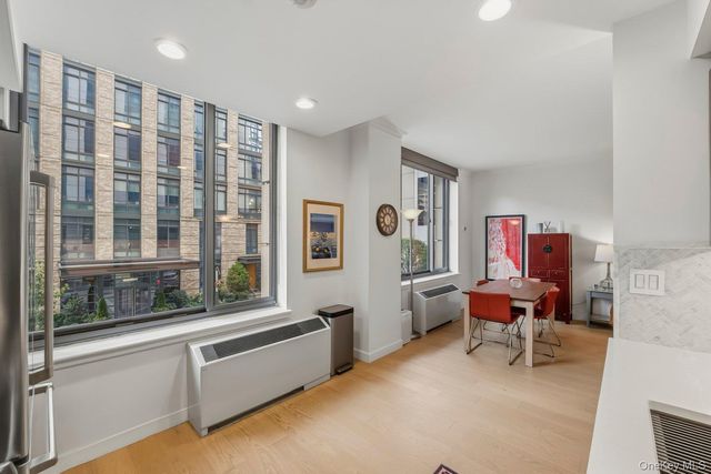 10 City Place 2B, White Plains, NY 10601