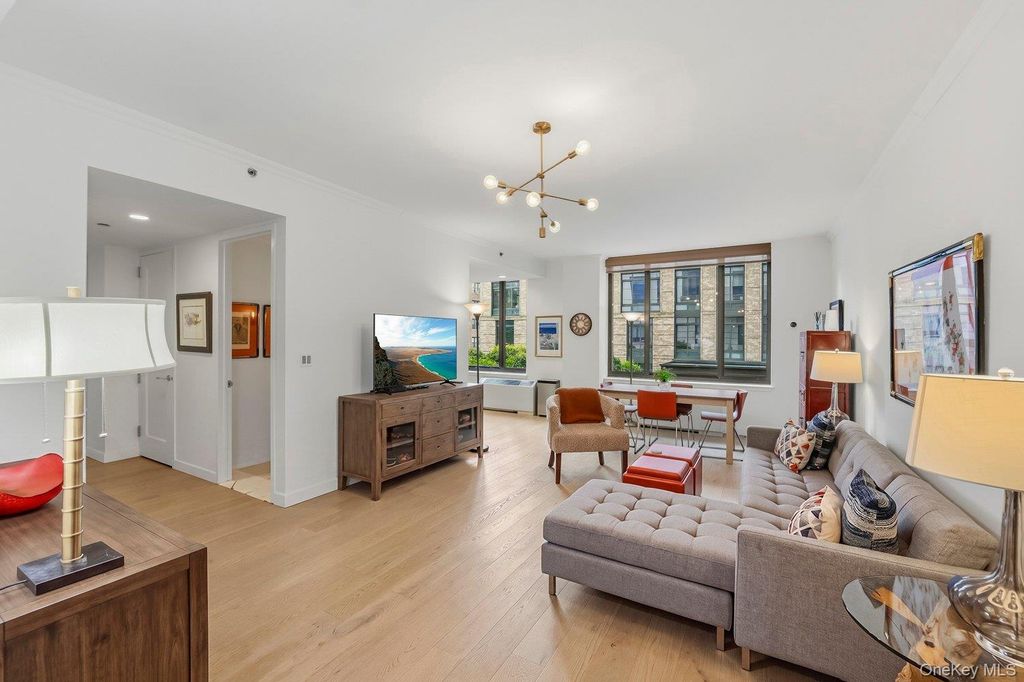 10 City Place 2B, White Plains, NY 10601 — photo 3