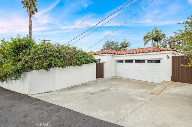 227 Ledroit Street, Laguna Beach, CA 92651