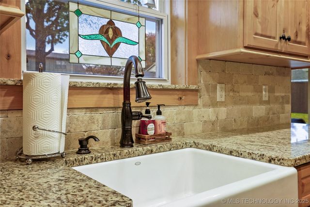 6787 E 66th Place, Tulsa, OK 74133