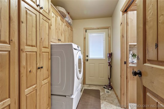 6787 E 66th Place, Tulsa, OK 74133