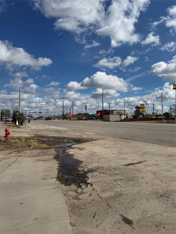 000 Business Highway 35, West Columbia, TX 77486