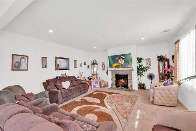 15457 Red Pepper Place, Fontana, CA 92336