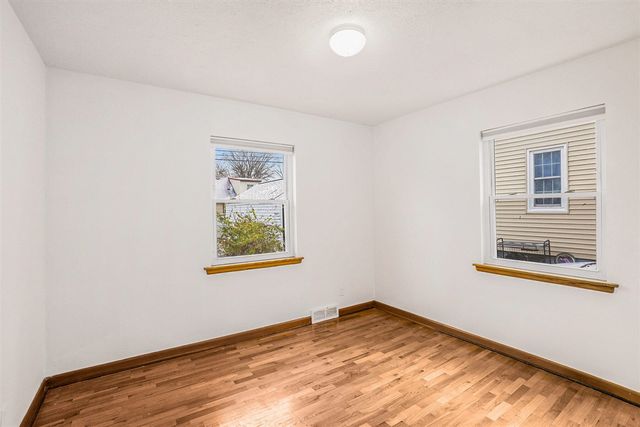 1511 Pattengill Avenue, Lansing, MI 48910