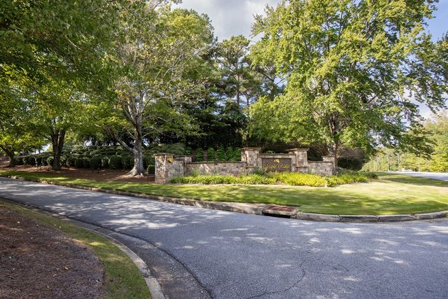 4542 Carnoustie Lane, Columbus, GA 31909