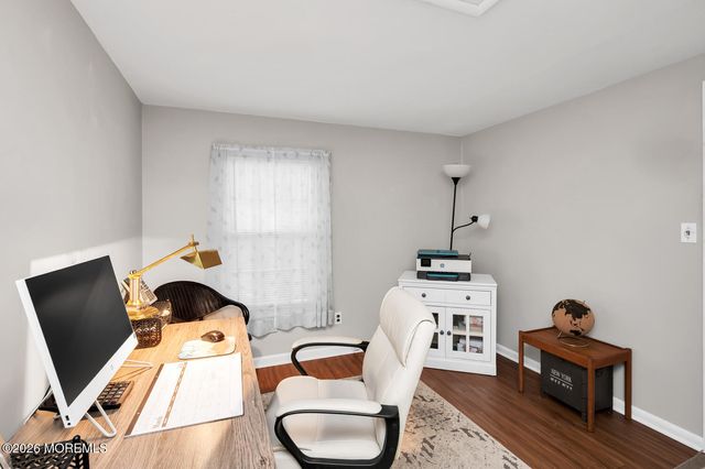 749 Park Avenue, Belford, NJ 07718