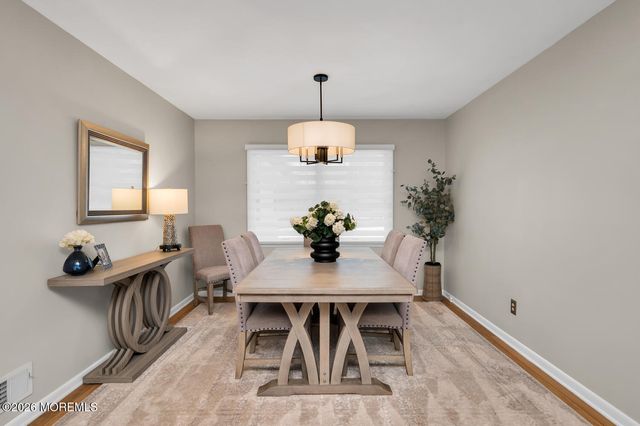 749 Park Avenue, Belford, NJ 07718