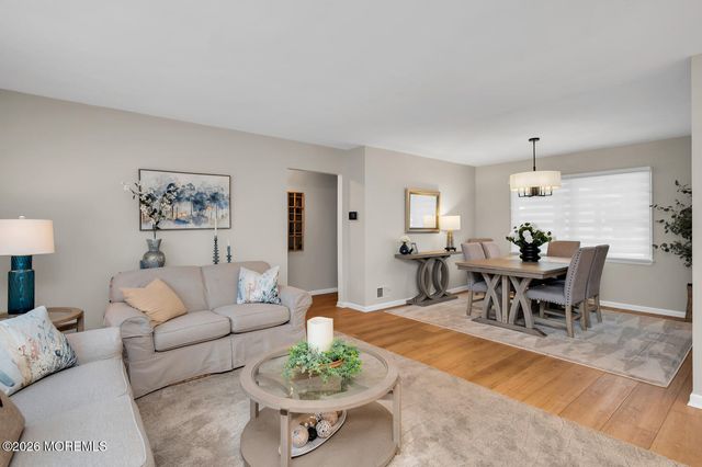 749 Park Avenue, Belford, NJ 07718