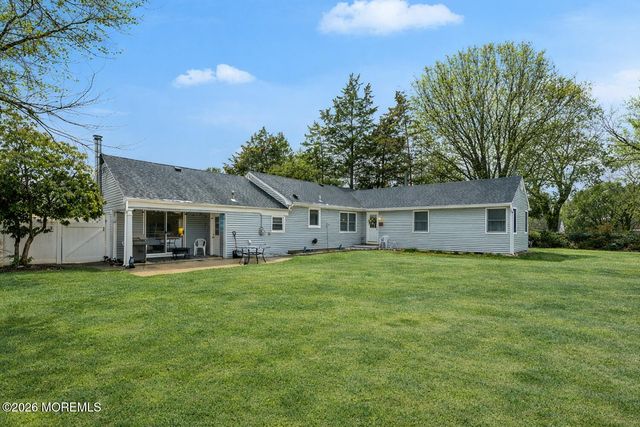 749 Park Avenue, Belford, NJ 07718