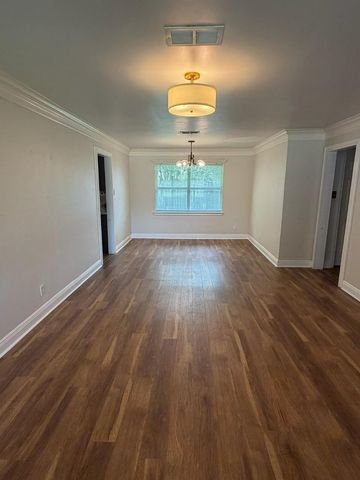 1432 Butler Drive, Pasadena, TX 77502