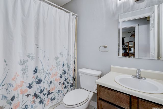 6711 Country Breeze, San Antonio, TX 78240