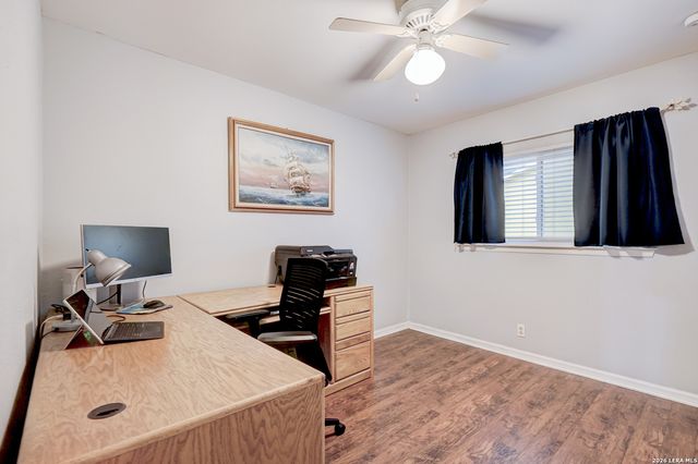 6711 Country Breeze, San Antonio, TX 78240