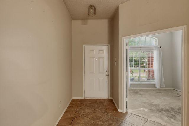 1714 Crestmeadow Lane, Mansfield, TX 76063