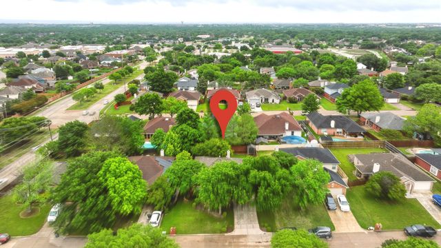 1714 Crestmeadow Lane, Mansfield, TX 76063