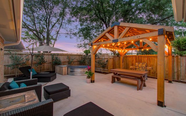 12218 Tawakom Drive, Tomball, TX 77375