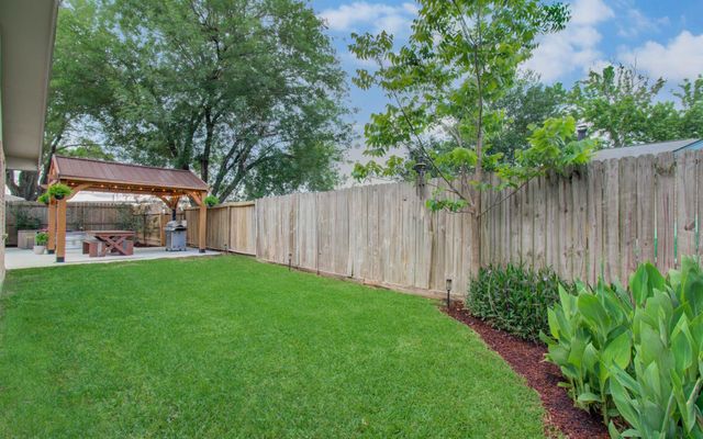 12218 Tawakom Drive, Tomball, TX 77375