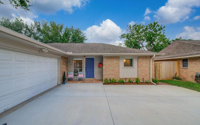 12218 Tawakom Drive, Tomball, TX 77375