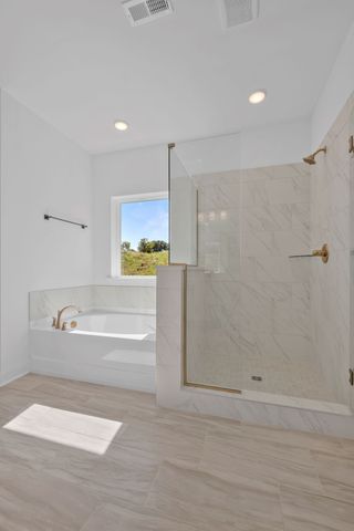 61 Trevino Lane, Lebanon, TN 37087