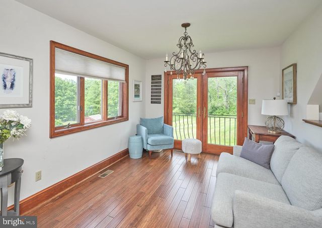 110 CLAY RIDGE RD, Ottsville, PA 18942