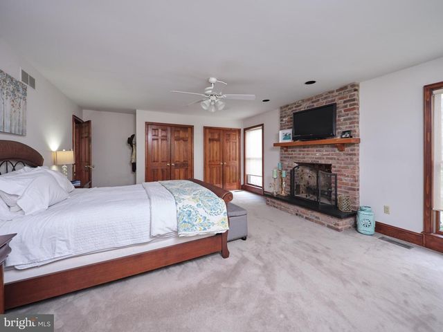 110 CLAY RIDGE RD, Ottsville, PA 18942