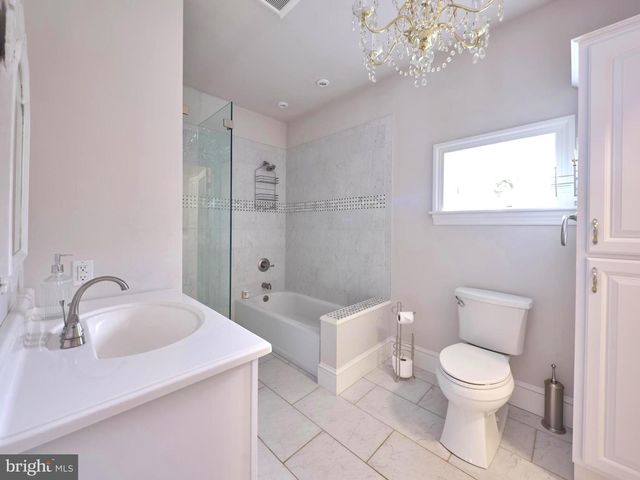 110 CLAY RIDGE RD, Ottsville, PA 18942