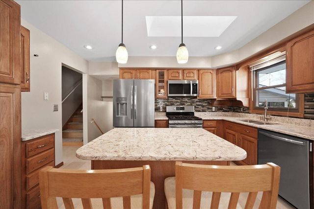 615 Mississinewa Street, Chesterton, IN 46304