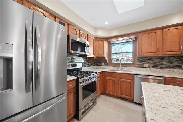 615 Mississinewa Street, Chesterton, IN 46304