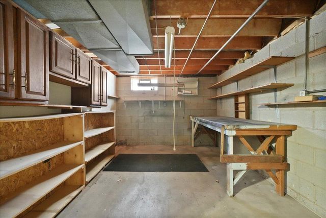 615 Mississinewa Street, Chesterton, IN 46304