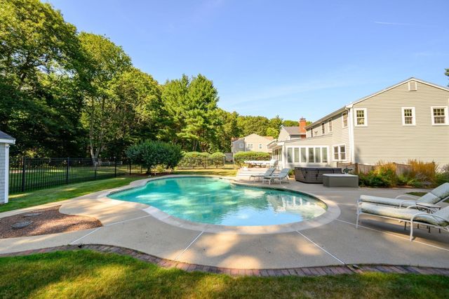3 Blue Sky Drive, Hingham, MA 02043