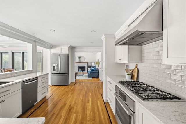 3 Blue Sky Drive, Hingham, MA 02043