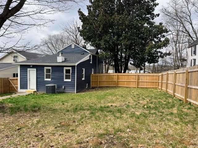 709 Kleymeyer Avenue, Evansville, IN 47720