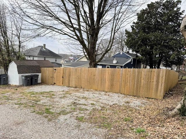 709 Kleymeyer Avenue, Evansville, IN 47720