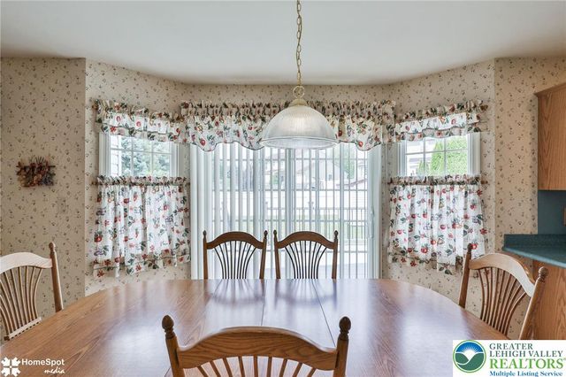 4022 Redwood Drive, Bethlehem Twp, PA 18020