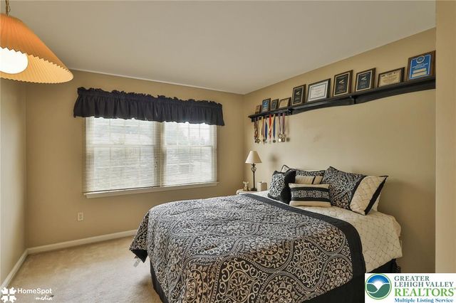 4022 Redwood Drive, Bethlehem Twp, PA 18020
