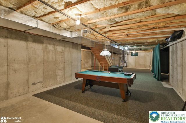 4022 Redwood Drive, Bethlehem Twp, PA 18020