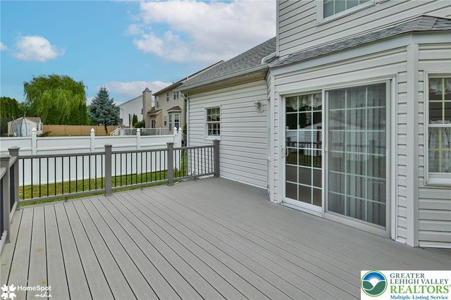 4022 Redwood Drive, Bethlehem Twp, PA 18020