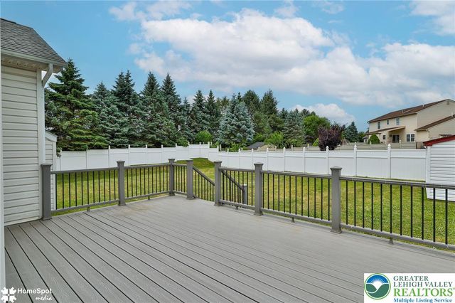 4022 Redwood Drive, Bethlehem Twp, PA 18020