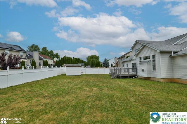4022 Redwood Drive, Bethlehem Twp, PA 18020