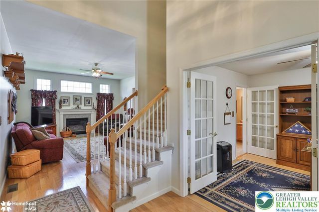 4022 Redwood Drive, Bethlehem Twp, PA 18020