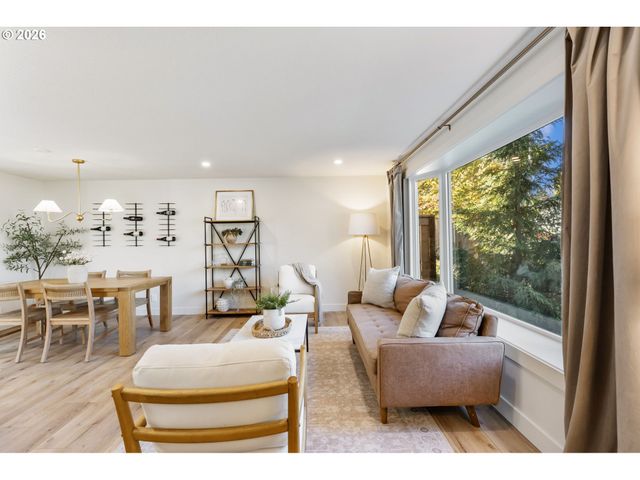 12920 Sw 19TH St, Beaverton, OR 97008