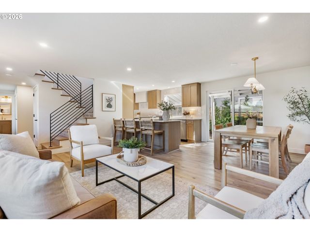 12920 Sw 19TH St, Beaverton, OR 97008